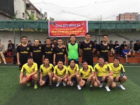 Giao hữu bóng đá chào mừng Đại hội ĐTN Công ty: CQCTY và XN Đông Triều
